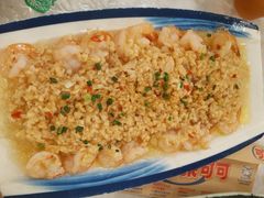 -霄汉牛三鲜湖北砂锅菜(万松园2店)