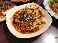 拌肺片-百年粉蒸牛肉