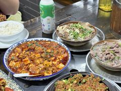 -乐山食古香跷脚牛肉