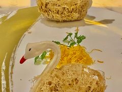 多瑙河香芋松子天鹅酥-玖尹-新派中式餐酒馆