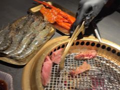 -铭牛烧肉·和牛海鲜自助(高新月牙湖店)