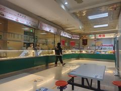 -中央民族大学学生食堂