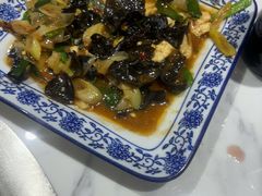 -东北农家院·铁锅炖(莘庄店)