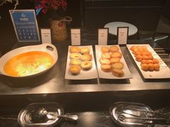 -广州万富希尔顿酒店-感趣自助餐厅·生蚝海鲜刺身