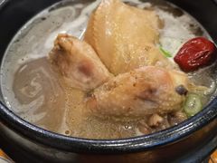 -长寿参鸡汤(朝韩风情街店)