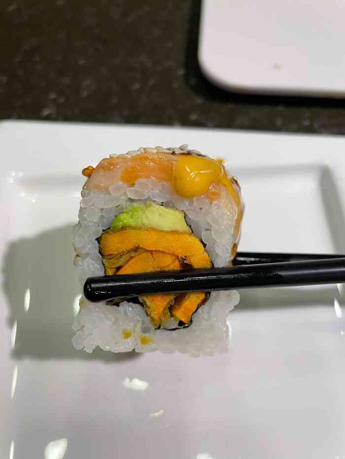 将太无二(瑞士公寓店)-"由于隔得时间比较长……对于那里的寿司印象.