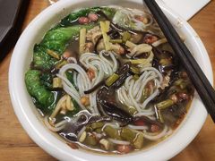 -水平有限螺蛳粉(宏达大厦店)