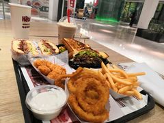 -The Habit Burger Grill 哈比特汉堡(复兴soho店)