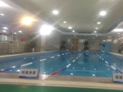 -小蓝鲸游泳培训基地(石景山店)