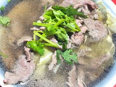-冯烫烫跷脚牛肉·川菜小馆(武胜西街店)