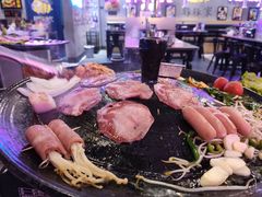 精品牛舌-豚豚家돈돈가韩国锅盖烤肉(新北万达店)