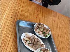 -正宗牛奇排骨饭(第一分店)