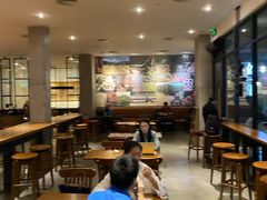 大堂-星巴克臻选(深圳海上世界店)