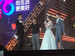 -上海跨国采购会展中心