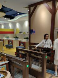 -MELAND CLUB亲子乐园•派对(虹桥万象城店)