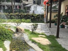 -湘力力小院·鱼汤泡饭(枫林路店)