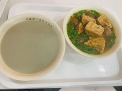 豆汁-老磁器口豆汁店(天坛店)
