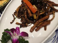 茶树菇焗牛柳-江南韵·无锡太湖文化体验餐厅(凤凰天街店)