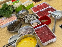 -杨老板·海鲜集市火锅·鲜切牛肉(中防万宝店)