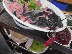 -老船舫·现做活鲜鱼馆(东郊记忆店)