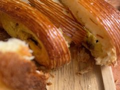 -VERIE BAKEHOUSE