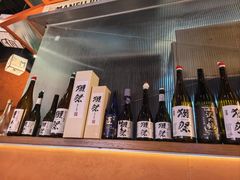 -蓝色港湾停车场