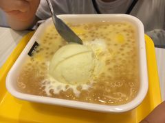 -满记甜品(巴黎春天宝山店)