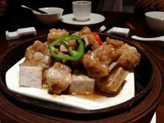 -广州中心皇冠假日酒店·百粤楼