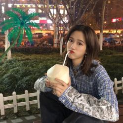 -时尚殿堂明星门店