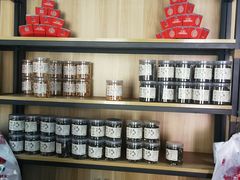 -段氏奇香花生米(长嘉汇店)
