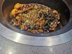 -山河屯铁锅炖(哈西站店)