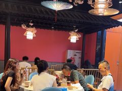 -老街烧烤大排档·地道湖北菜·龙虾馆(汉口火车站店)