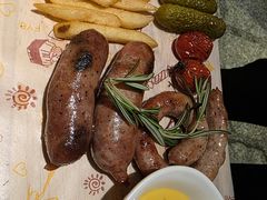 -通海俄式烧烤·俄罗斯大串(爱建店)