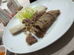 -品悦酒店(三林古镇店)