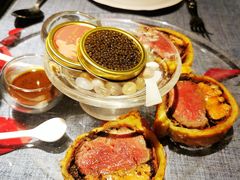 惠灵顿牛排-弦月窗LUNETTE BY AMANDA(复兴路店)