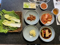 -草家酱蟹炭火烤肉店(珲春南路一店)