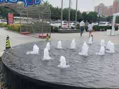-资和信百货商场
