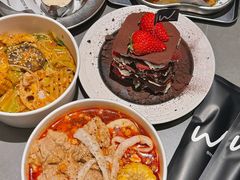 -W COLLECTIVE  DESSERT SHOP