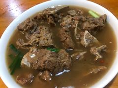 椒香排骨-温州一家人美食(西木头市店)