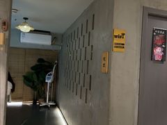 -施奈儿.洗头頭療.按摩SPA.采耳(上梅林店)
