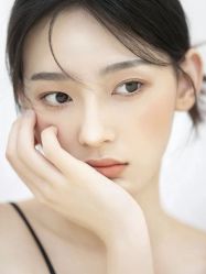 点击看大图 -定格摄影·轻奢定制写真馆