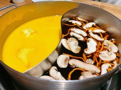 双拼锅底-青瓷火锅料理(西单大悦城店)