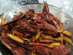 -满江红香辣鸭头锅