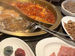 -小天鹅火锅·一线江景洪鼎旗舰店(洪崖洞店)