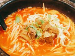 -灵芝妹子海鲜米线(瓦房店新玛特店)