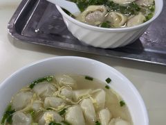 -绿杨馄饨临顿路店