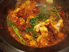 -山河屯铁锅炖(哈西站店)