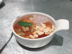 -姚姚酸菜鱼·金戈戈香港豉油鸡(喜荟城联名店)