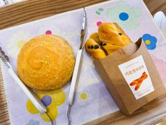 -好利来(高新枫叶广场店)