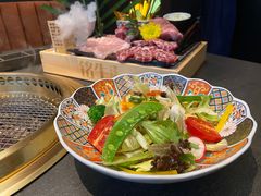 -铭牛烧肉·和牛海鲜自助(高新月牙湖店)